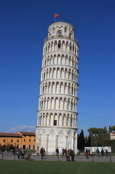 Leaning tower — Stock Photo, Image