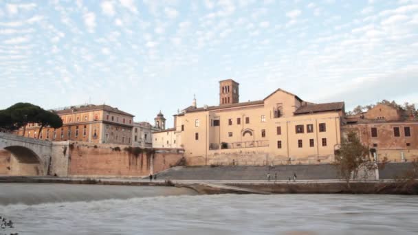 Isola Tiberina a Roma — Video Stock