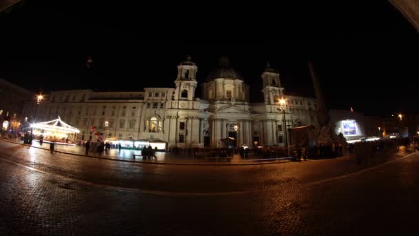 Пьяцца Навона в Риме ночью — стоковое видео