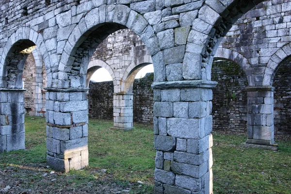 Entrada de arco de piedra —  Fotos de Stock