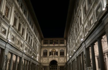Floransa'da Uffizi Galerisi