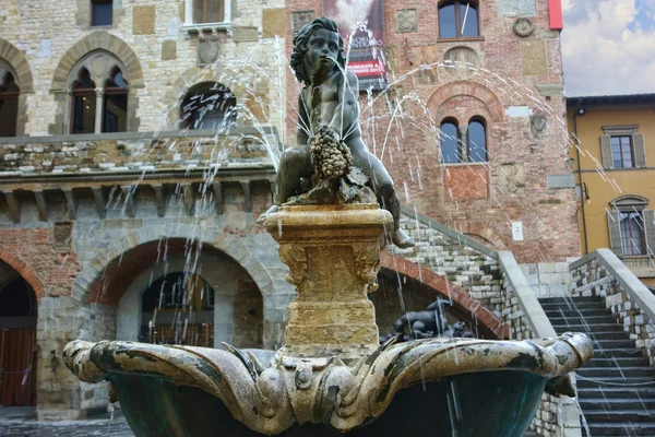 Bacchino Fountain In Prato — Stock Photo, Image