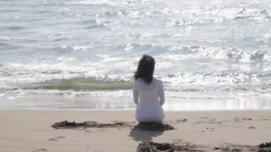 Yoga yaparken Olgun kadın