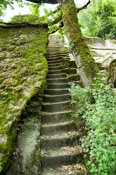 Этрусская пирамидальная лестница — стоковое фото