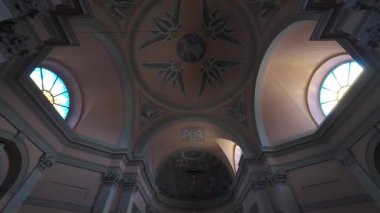 VIRA, SWitzERLAND - 14 Mayıs 2025: The San Carlo Borromeo Kilisesi