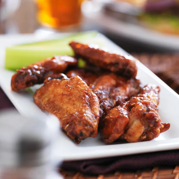 Plate of bbq chicken — Stock Photo, Image