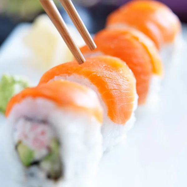 Sushi de salmón y atún — Foto de Stock