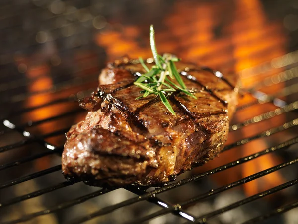 Steak cooking — Stock Photo, Image