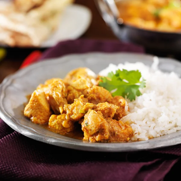 Curry di pollo con riso basmati — Foto Stock