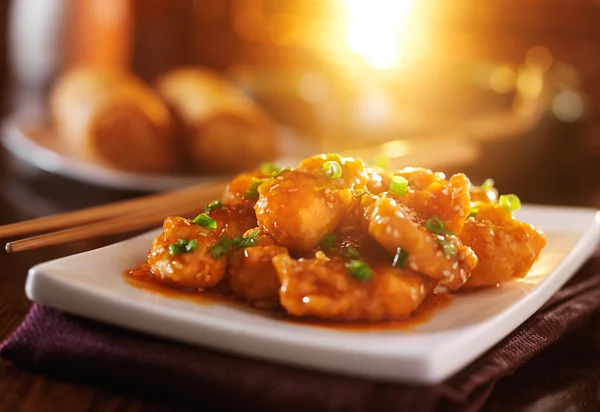 Plate of sesame chicken — Stock Photo, Image