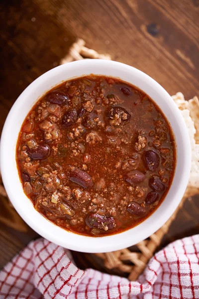 Bowl of chili shot with selective focus — Stock Photo, Image