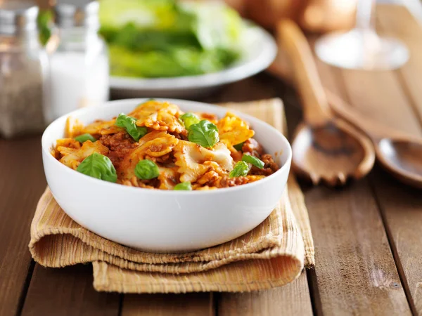 Farfalle bowtie pasta — Stockfoto