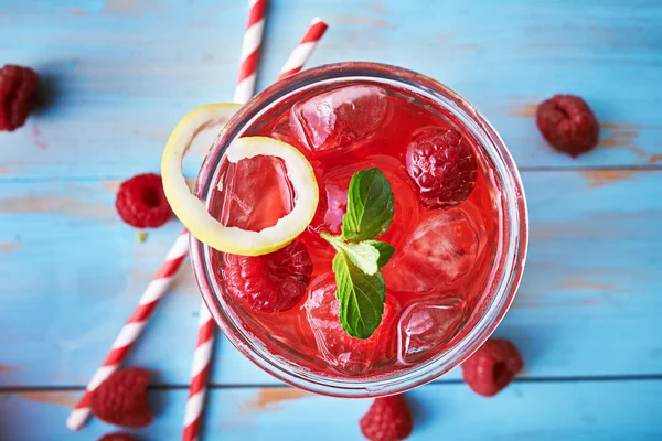 Tasty raspberry cocktail with mint — Stock Photo, Image