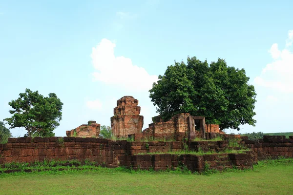 16. yüzyıl Nong Hong laterite Kalesi, inci Buriram ili