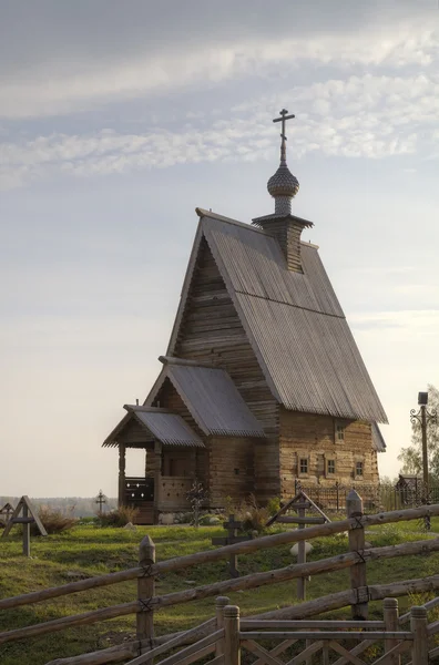 Wooden Church of the Resurrection (Voskresenskaya) (1699) on Levitan's mountain. Ples, Golden Ring of Russia — Stock Photo, Image