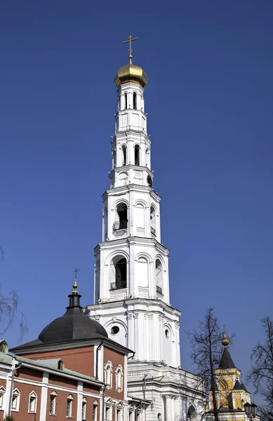 Monastère St. Nicholas Ugreshsky (Nikolo-Ugreshsky). Dzerzhinsky, région de Moscou, Russie — Photo