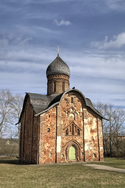 St. Peter and Paul Church in Kozhevniki. Veliky Novgorod, Russia — 图库照片