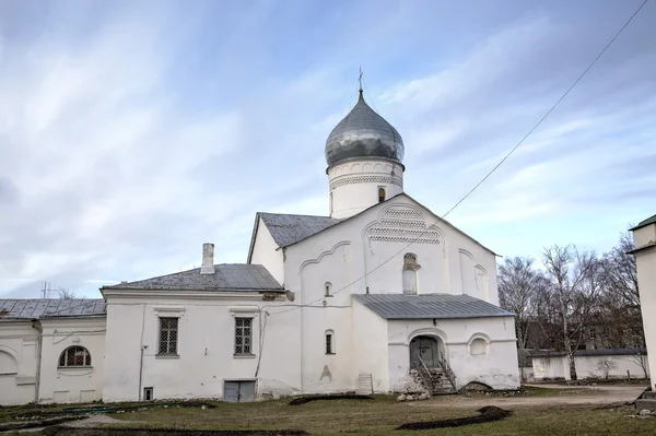 The Church of the great Martyr Demetrios Solunskiy. Veliky Novgorod, Russia — Stockfoto