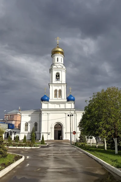 Cathédrale de Descente du Saint-Esprit. Saratov, Russie — Photo