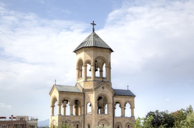 Belltower Holy Trinity Katedrali (Tsminda Sameba). Tiflis, Gürcistan