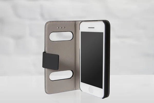 Yeni gerçekçi cep telefonu akıllı telefon iphon stil mockup boş ekran ile — Stok fotoğraf