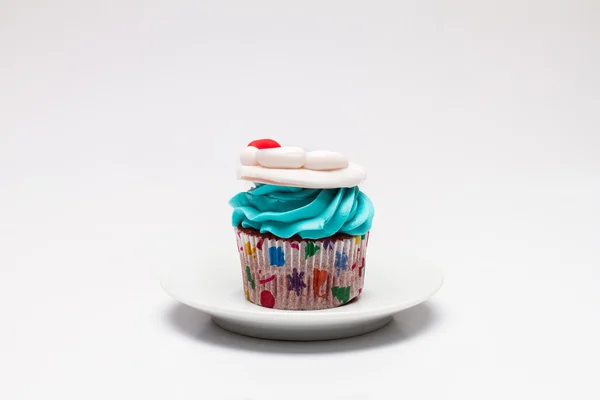 Cupcake de Noël avec crème au beurre glaçage . — Photo