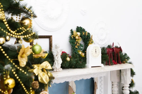 Interior with Christmas decorations. Living room — Stock Photo, Image
