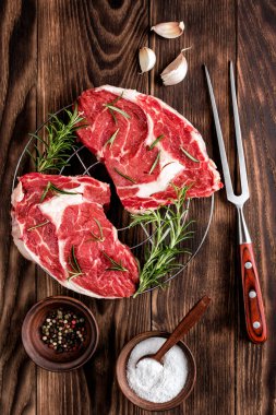 ham sığır eti biftek