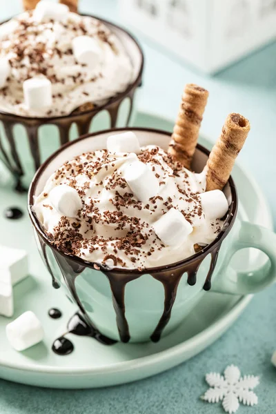 Cioccolata Calda Zabaione Dolce Festivo Con Panna Montata Gelato Cioccolato — Foto Stock