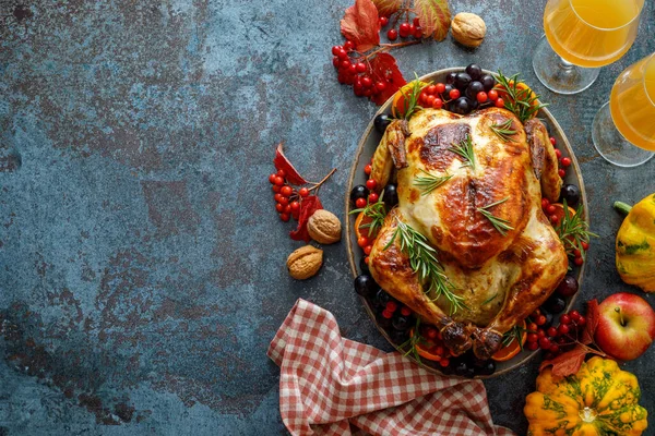 Tacchino Arrosto Pollo Cena Festiva Ringraziamento Natale Fotografia Stock