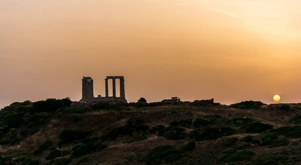 Zachód Słońca Starożytnej Świątyni Posejdona Przylądku Sounion Był Bogiem Morza — Zdjęcie stockowe