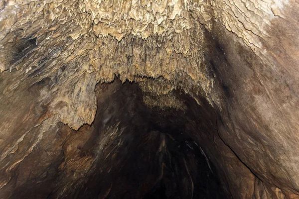 Yunanistan Hymettus Kentindeki Yarasa Mağarasında Mağara Sarkıtları Oluşumları — Stok fotoğraf