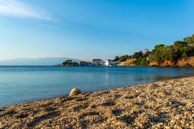 Güney Pelion 'daki küçük Tzasteni köyünün manzarası. Yunanistan.
