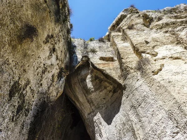The Ear of Dionysius, ancient Syracuse on Sicily, Italy. — Stock Photo, Image