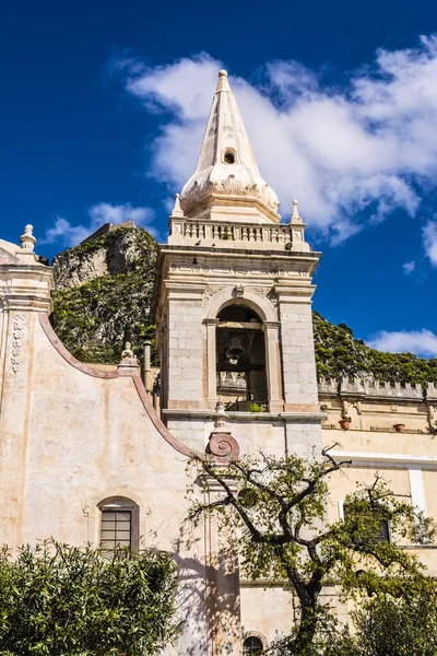 Kirche von san giuseppi in taormina, sizilien, italien — Stockfoto