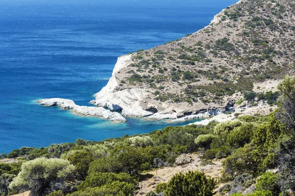Playa de Gerontas en la isla de Milos, Cícladas, Grecia — Foto de Stock
