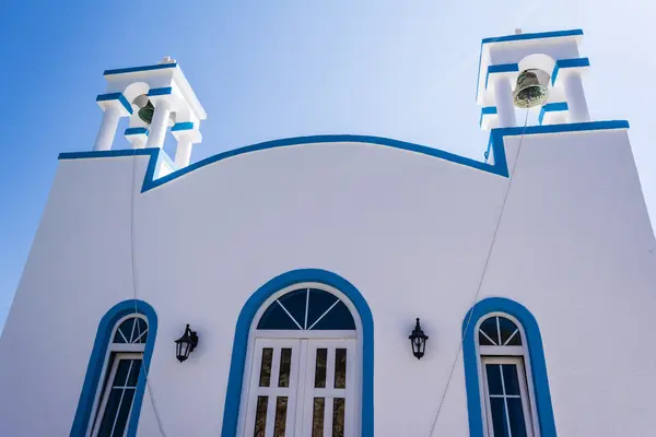 Blue White orthodox church at Firopotamos, Milos island, Greece — Stock Photo, Image