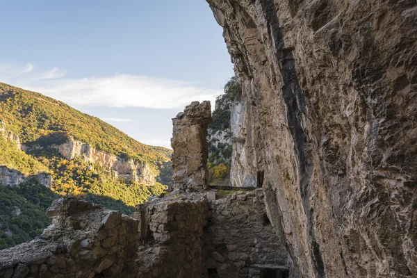 Le rovine del vecchio monastero di Filosofou vicino a Dimitsana e Stemnitsa — Foto Stock