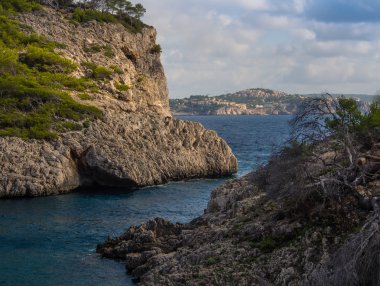 Cliff Majorca içinde
