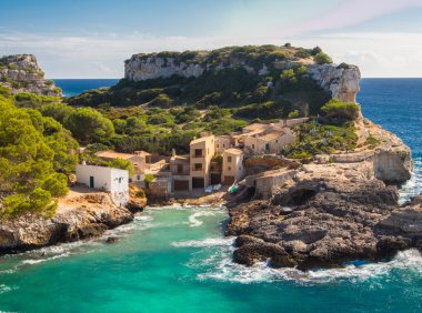 Cala S'Almunia Beach, Mayorka