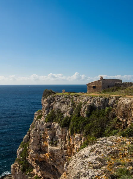 House near the cliff — Stock Photo, Image