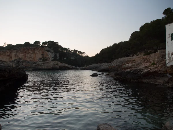 Coucher de soleil sur la plage de Majorque — Photo