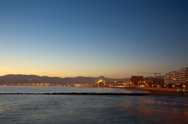 Günbatımı ve liman - Mallorca