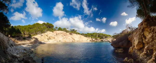 Praia secreta em Maiorca — Fotografia de Stock