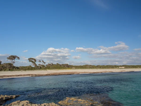 Playa secreta y solitaria en Mallorca — Foto de Stock