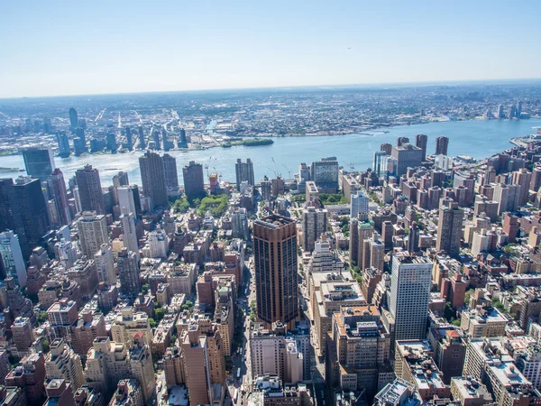 New York City gökten
