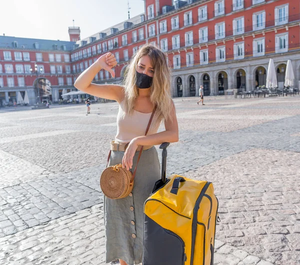 Summer Travel Covid Tourism Sad Tourist Woman Luggage Facemask Could — Foto de Stock