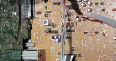 Yazılı devre kartı. Mikroçipler.