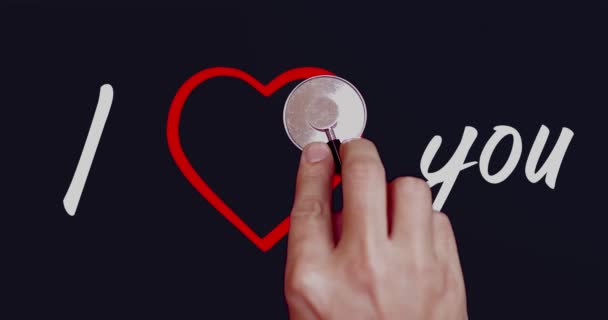 Orvosok kéz sztetoszkóppal szabályozza a szívverést. — Stock videók