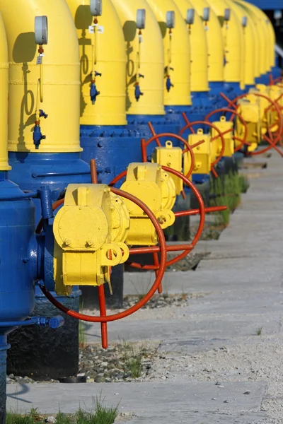 Gates on a gas pipe — Stock Photo, Image